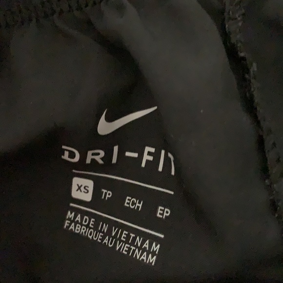 DRI-FIT black nike shorts - Picture 3 of 3